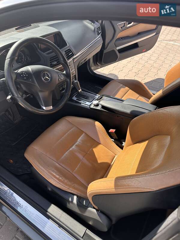 Купе Mercedes-Benz E-Class 2010 в Києві