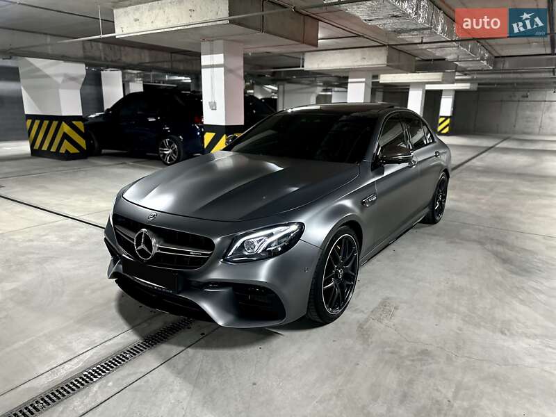 Mercedes-Benz E-Class 2018