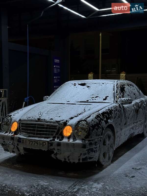 Седан Mercedes-Benz E-Class 2001 в Черкассах