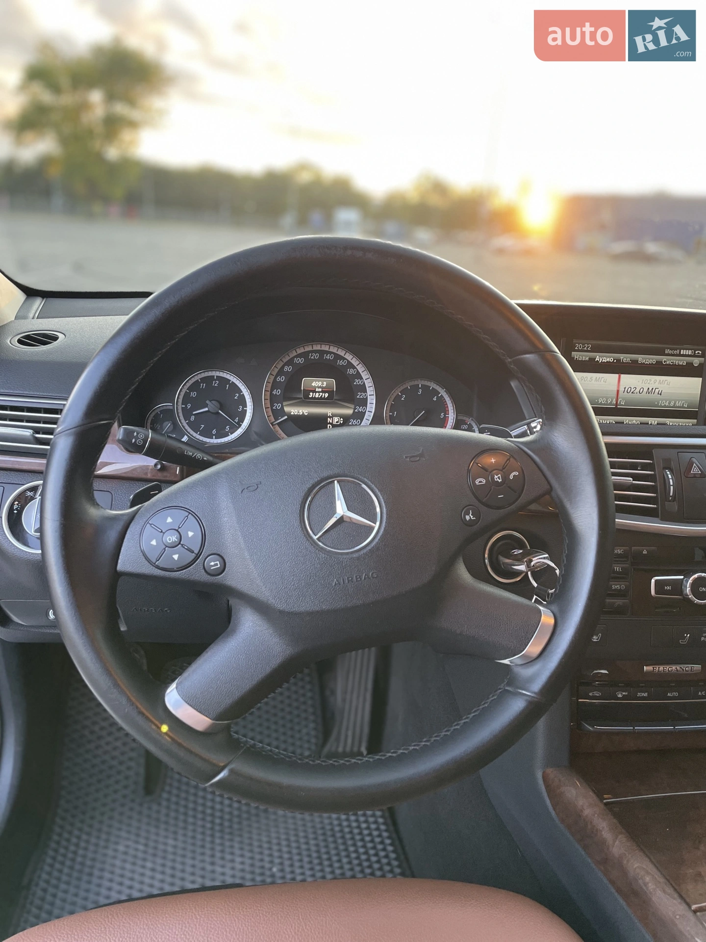 2012 Mercedes-Benz E-klasse - мініатюра 23