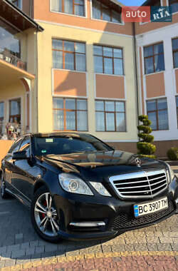 Седан Mercedes-Benz E-Class 2013 в Меденичах