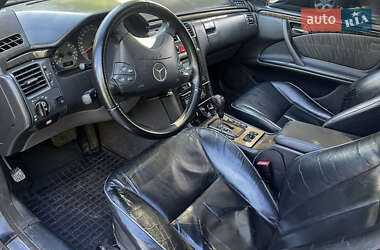 Седан Mercedes-Benz E-Class 1999 в 
