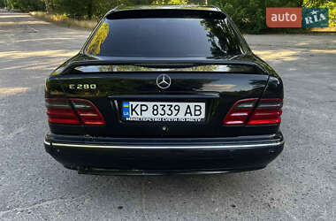 Седан Mercedes-Benz E-Class 1999 в 