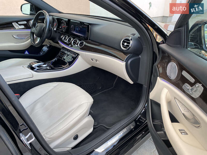 Седан Mercedes-Benz E-Class 2017 в Львові фото 8 Седан Mercedes-Benz E-Class 2017 в Львові