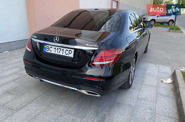 Седан Mercedes-Benz E-Class 2017 в Львове