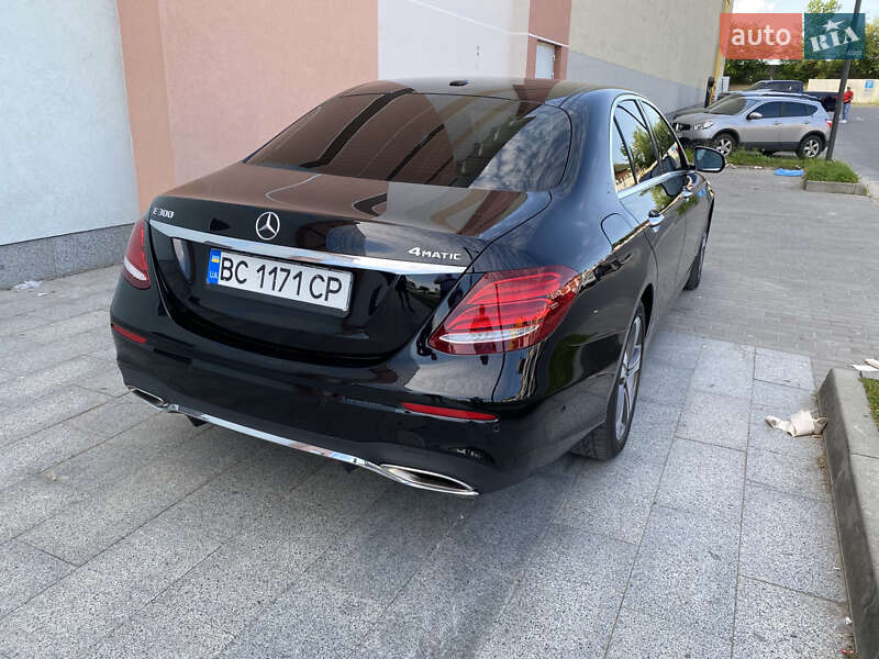 Седан Mercedes-Benz E-Class 2017 в Львові фото 7 Седан Mercedes-Benz E-Class 2017 в Львові