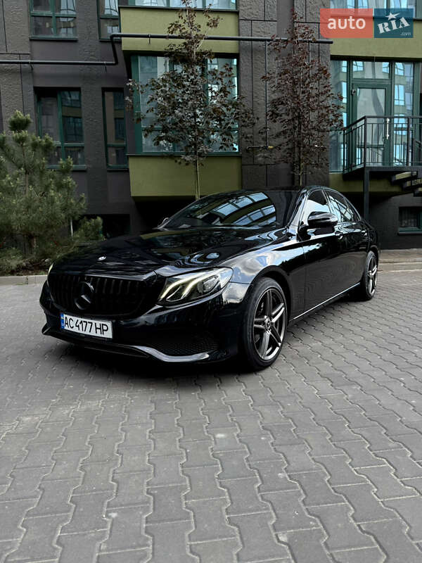 Mercedes-Benz E-Class 2017
