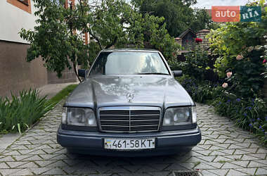 Седан Mercedes-Benz E-Class 1995 в Киеве