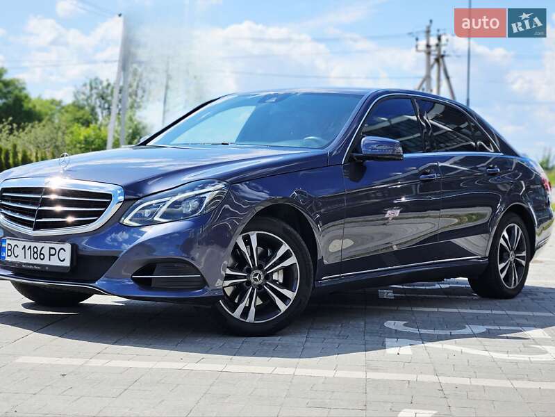 Седан Mercedes-Benz E-Class 2015 в Львові