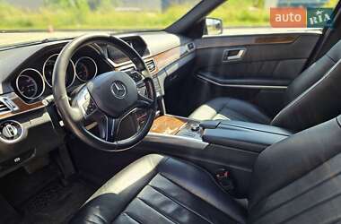 Седан Mercedes-Benz E-Class 2015 в 