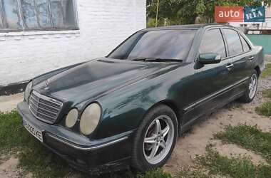 Седан Mercedes-Benz E-Class 2000 в Тетиеве