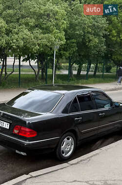 Седан Mercedes-Benz E-Class 1998 в 
