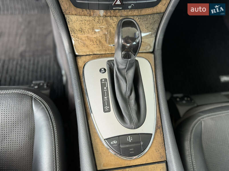 Седан Mercedes-Benz E-Class 2004 в Сумах