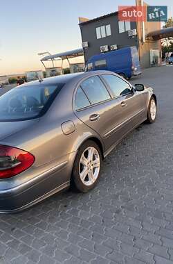Седан Mercedes-Benz E-Class 2006 в 