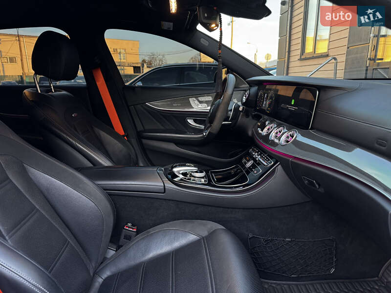 Седан Mercedes-Benz E-Class 2018 в Киеве фото 49 Седан Mercedes-Benz E-Class 2018 в Киеве