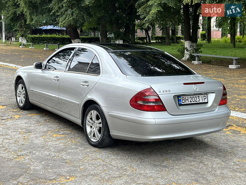 Седан Mercedes-Benz E-Class 2004 в Кіцмані