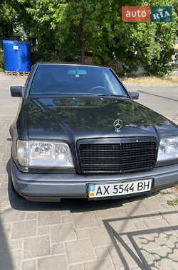 Седан Mercedes-Benz E-Class 1994 в Миколаєві