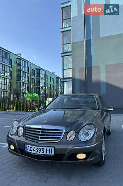 Седан Mercedes-Benz E-Class 2007 в Рівному