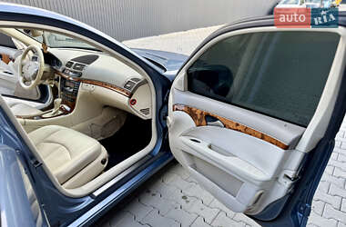 Седан Mercedes-Benz E-Class 2005 в 