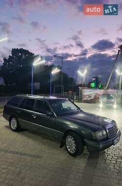 Универсал Mercedes-Benz E-Class 1993 в Ивано-Франковске