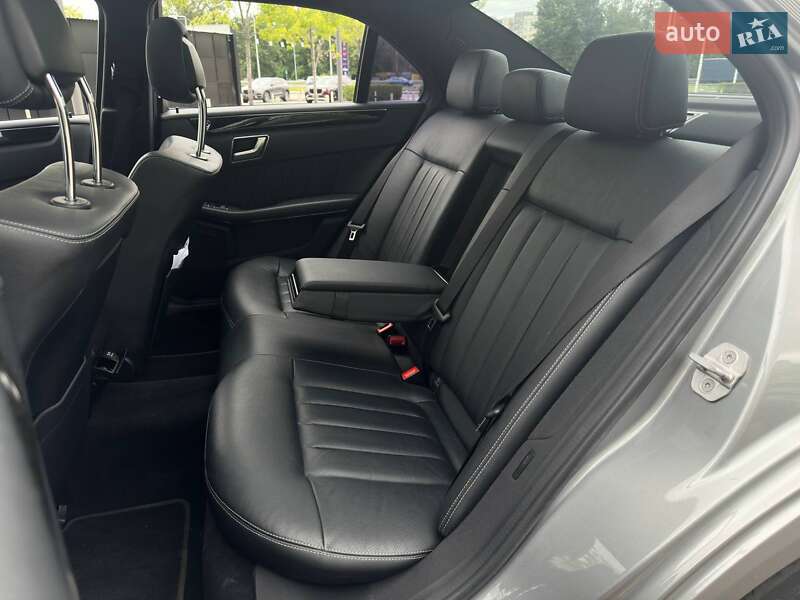 Седан Mercedes-Benz E-Class 2014 в Киеве