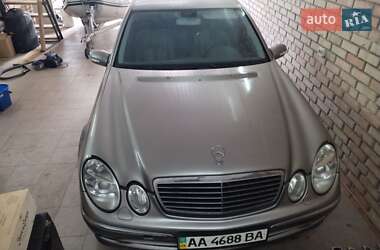 Седан Mercedes-Benz E-Class 2005 в Киеве