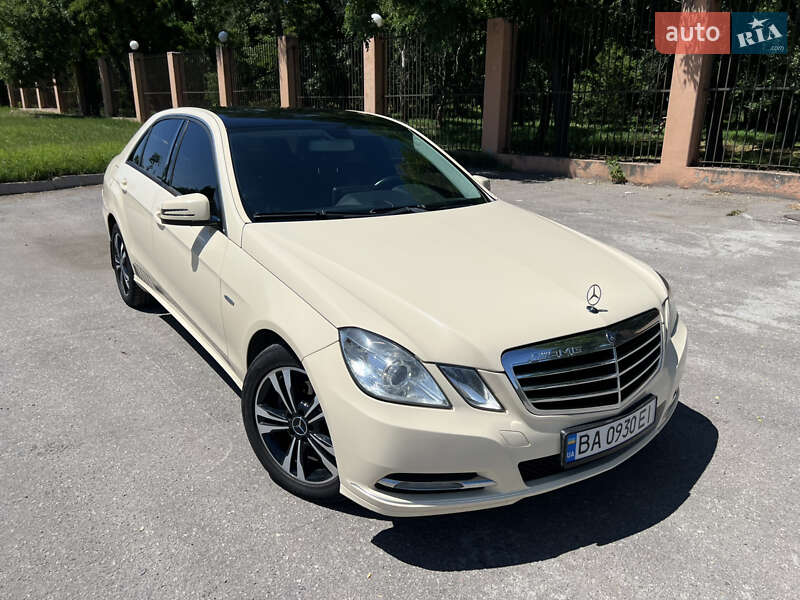 Mercedes-Benz E-Class 2012