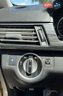 Седан Mercedes-Benz E-Class 2012 в 