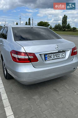 Седан Mercedes-Benz E-Class 2013 в 