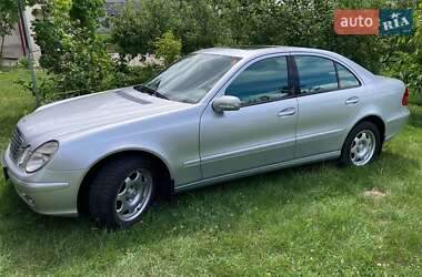 Седан Mercedes-Benz E-Class 2005 в 