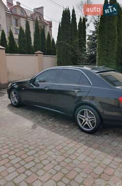 Седан Mercedes-Benz E-Class 2012 в 
