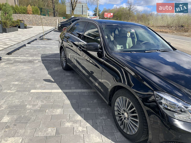 Седан Mercedes-Benz E-Class 2015 в Сваляві