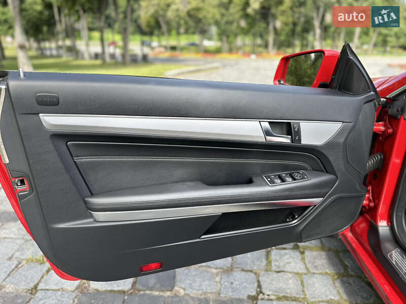 Кабриолет Mercedes-Benz E-Class 2014 в Киеве