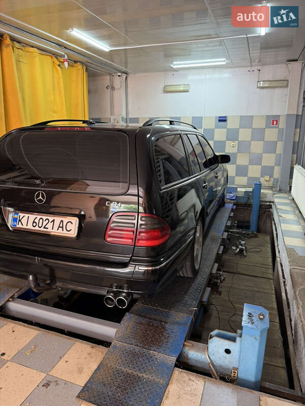 Універсал Mercedes-Benz E-Class 2002 в Гребінках