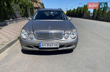 Універсал Mercedes-Benz E-Class 2003 в 