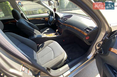 Універсал Mercedes-Benz E-Class 2003 в 