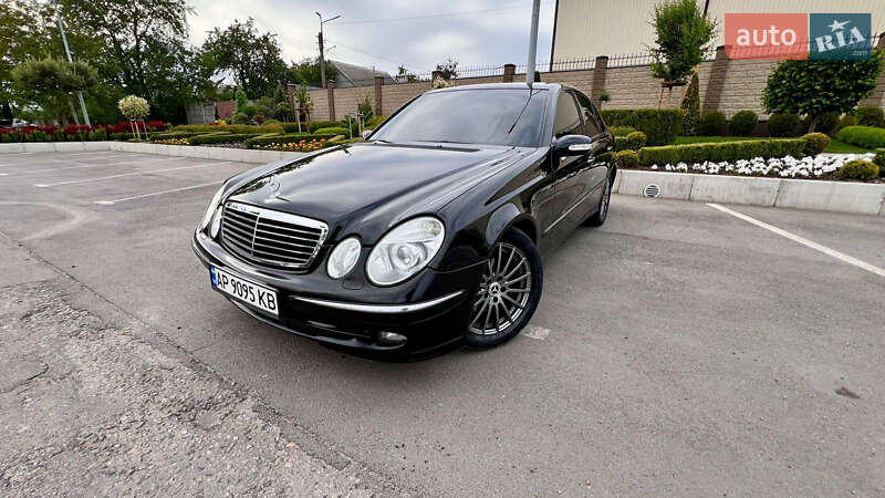 Mercedes-Benz E-Class 2005