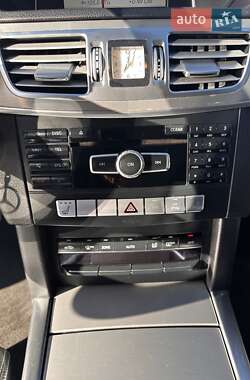 Седан Mercedes-Benz E-Class 2015 в 