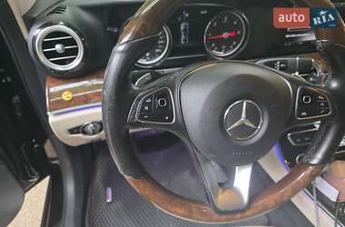 Седан Mercedes-Benz E-Class 2016 в 