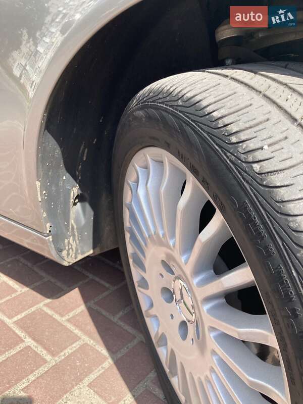 Седан Mercedes-Benz E-Class 2003 в Шостке