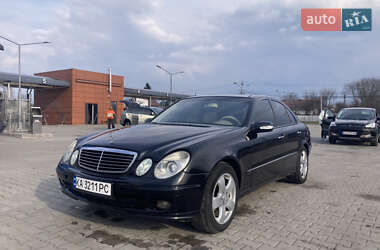 Седан Mercedes-Benz E-Class 2002 в Боярці