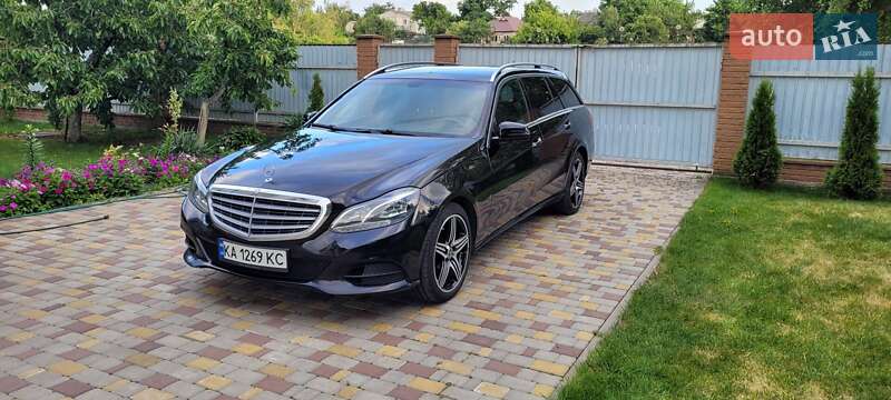 Универсал Mercedes-Benz E-Class 2015 в 