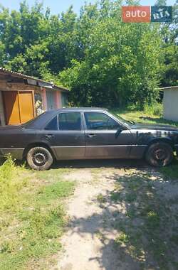 Седан Mercedes-Benz E-Class 1991 в Вінниці