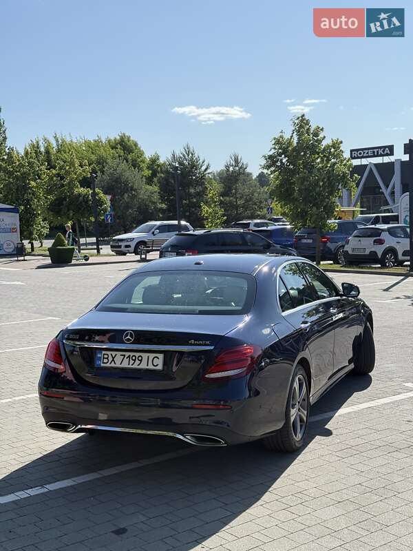 Седан Mercedes-Benz E-Class 2017 в Хмельницькому