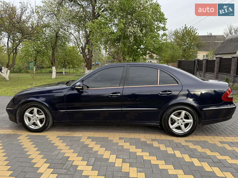 Седан Mercedes-Benz E-Class 2005 в Луцке