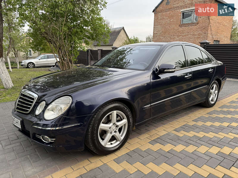 Седан Mercedes-Benz E-Class 2005 в Луцке