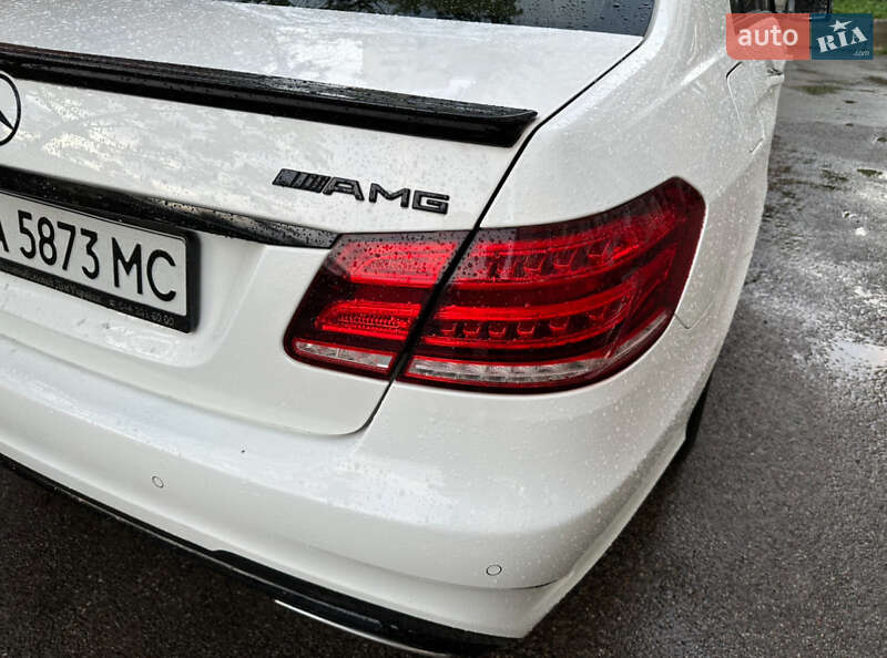 Седан Mercedes-Benz E-Class 2013 в Киеве