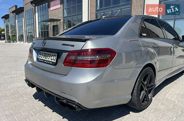 Седан Mercedes-Benz E-Class 2009 в 