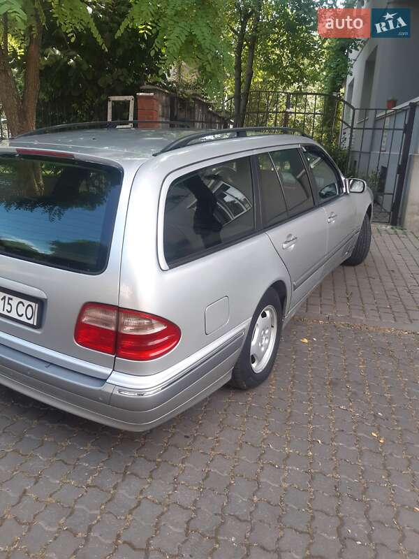 Универсал Mercedes-Benz E-Class 2000 в Ивано-Франковске
