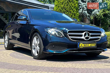 Седан Mercedes-Benz E-Class 2016 в Львове